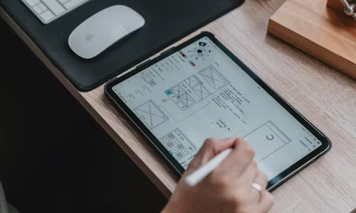 哈爾濱網站建設：聚焦三大核心要素，打造優(yōu)質網絡佳作