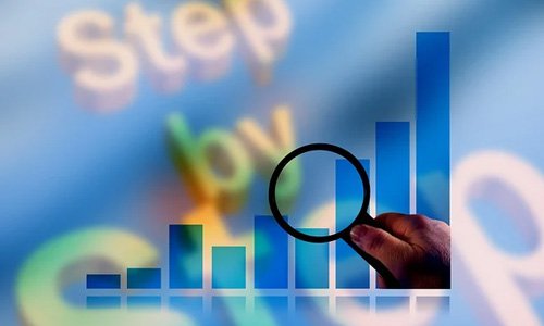 娛樂網(wǎng)站建設(shè)需合規(guī)：警惕違法風(fēng)險(xiǎn)及違法網(wǎng)站難根除原因