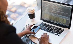 北京網(wǎng)站建設(shè)公司中仍屬剛需的行業(yè)分析