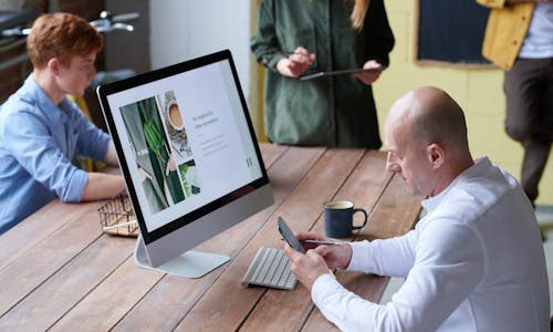 北京網(wǎng)站建設(shè)備案：主流平臺(tái)與操作方式詳解