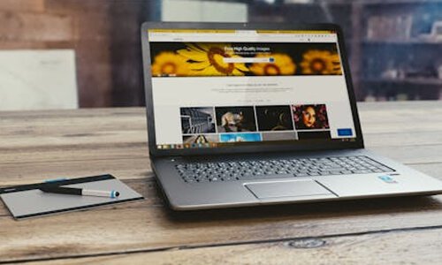 餐飲企業(yè)網(wǎng)站建設(shè)：定制化解決方案與核心要點(diǎn)