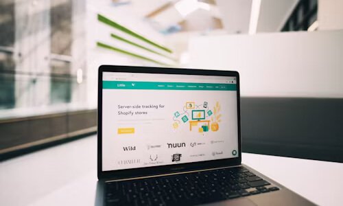 軟件公司借助網(wǎng)站建設(shè)強化品牌形象的核心策略